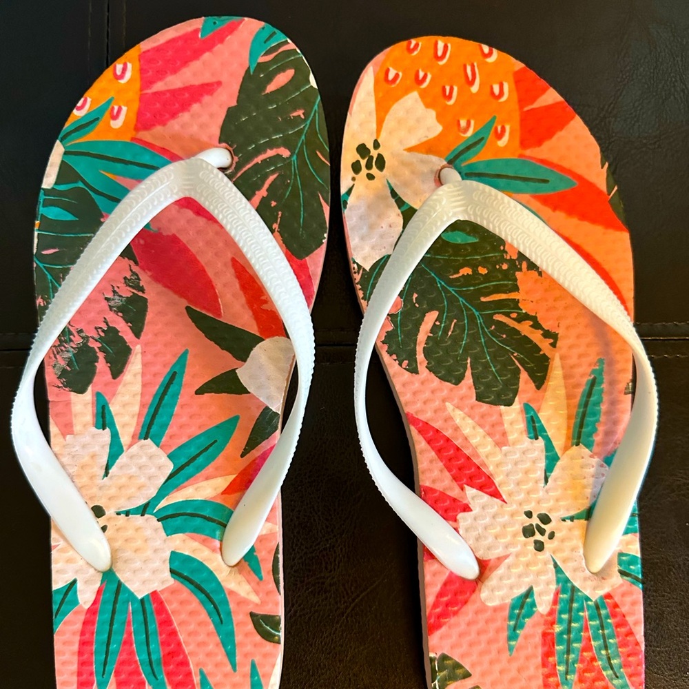 Hawaiian flip flops size 36/37 (6-
